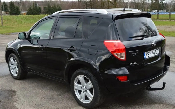 Toyota RAV4 cena 27900 przebieg: 230000, rok produkcji 2006 z Olsztynek małe 326